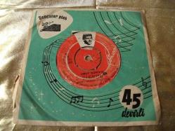 8 - ALİ GENCEBAY - Umut dünyası - Izdırap deryası