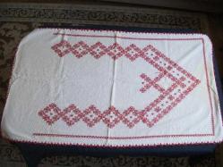 ETAMİN ÜZERİ - KANAVİÇE İŞLEMELİ - NAMAZ SECCADESİ