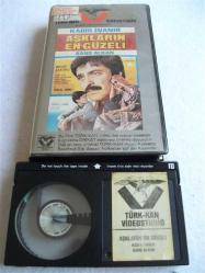 YERLİ - BETA - AŞKLARIN EN GÜZELİ - Kadir İnanır - Banu Alkan