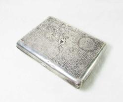 AnTiKa AVRUPA HaRiKa GÜMÜŞ TÜTÜN TABAKASI.....