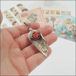Vintage 925 Gümüş Elde Oyma Kırmızı Mercan Çiçekli Kolye Ucu 0088