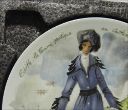 Eski LİMOGES FR.GANEAU İmzalı Edith La Femme Pratique 1915 Temalı Collectable Porselen Tabak 1977