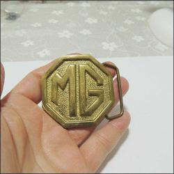 Retro Döküm Pirinç Ağır M G Kemer Tokası 0064