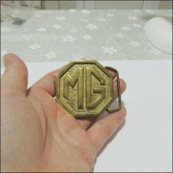 Retro Döküm Pirinç Ağır M G Kemer Tokası 0064