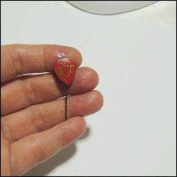 Antika Kırmızı Mineli Beden Terbiye Genel Müdürlüğü 1923 Rozeti AF  0063