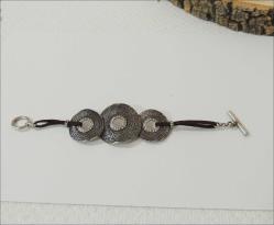 Vintage KENNETH COLE Gümüş Ton Metal Taşlı Deri Kordonlu Bileklik   0062