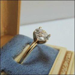 Retro 10 Ayar Altın Zirkon Taşlı Tektaş Yüzük Ölçü 17 0056