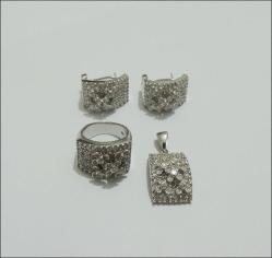 Vintage 925 Gümüş Zirkon Taşlı Yüzük Küpe Kolye 0024