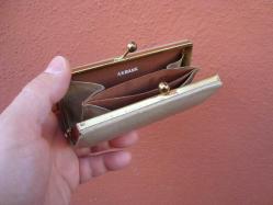 Efemera - " Retro " AKBANK Logolu BAYAN CÜZDAN - ÇOK NADİR KOLEKSİYONLUK OBJE - kitantik - kitaLog