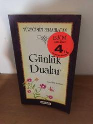 YÜREĞİMİZİ FERAHLATAN GÜNLÜK DUALAR NAZLI HİLAL KIZILKAYA