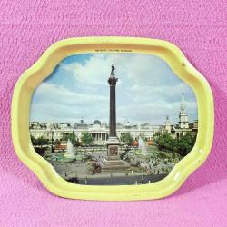 RETRO WORCESTER WARE LONDRA TRAFALGAR MEYDANI AMİRAL NELSON ANITI RESİMLİ KÜÇÜK TENEKE TEPSİ
