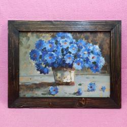 VINTAGE VAZODA MAVİ RENKLİ KIR ÇİÇEKLERİ AHŞAP ÇERÇEVELİ İMZALI YAĞLIBOYA RESİM