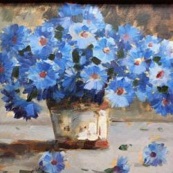 VINTAGE VAZODA MAVİ RENKLİ KIR ÇİÇEKLERİ AHŞAP ÇERÇEVELİ İMZALI YAĞLIBOYA RESİM