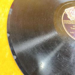 ANTİKA TAŞ PLAK TARİHİ TÜRK MUSİKİSİ ÜNİSON ERKEK KOROSU ŞEF MESUT CEMİL , HALİYLE