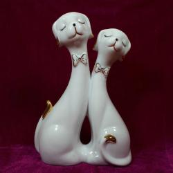 VINTAGE AVRUPA CHAORENCIYI ALTIN YALDIZ EL DEKORLU ÇİFT FİGÜRLÜ KÖPEK PORSELEN BİBLO