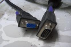 5 MT VGA KABLO UZATICI KABLO DETAY RESİMLERDE VAR