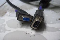 5 MT VGA KABLO UZATICI KABLO DETAY RESİMLERDE VAR