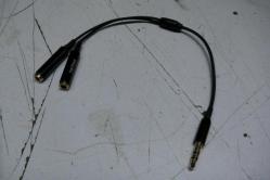 PHILIPS 1 KULAKLIGI 2 E COGALTICI ORJINAL DETAYLAR RESIMLERDE SORUNSUZ (R12 KUTU