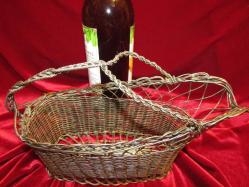 ŞARAPLIK SERVİS ASKISI.ÇOK ENDER OLDUKÇA YAŞLI EL İŞİ TEL ÖRME SANATININ ZİRVESİ NEFİS BİR OBJE 491