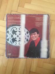 FERDİ ÖZBEĞEN-YAŞADIKÇA