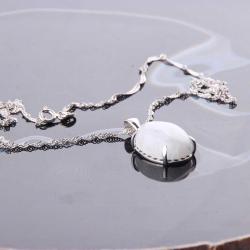 Ay Taş Doğal Taş Gümüş Çerçeveli ve Zincirli Kolye Ucu - 2 x 1,5 cm M347  50 cm