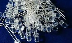 1 adet IR LED 5 mm Kızılötesi infrared Enfraruj Verici LED - 1 Adet Fiyatıdır