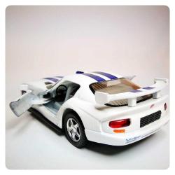 Dodge Viper GTS-R 1:36  / Oyuncak Figür