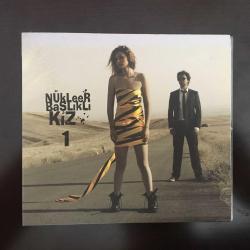 Nükleer Başlıklı Kız 1 CD