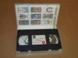 CASUALTIES OF WAR-MICHAEL J.FOX-SEAN PENN(ORJİNAL DİL)TEMİZ VHS KASET.