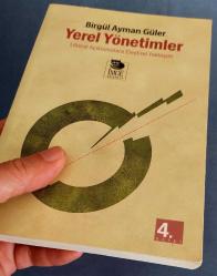 YEREL YÖNETİMLER Liberal Açıklamalara Eleştirel Yaklaşım