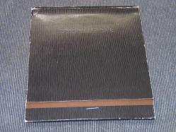 THE BLUE BAR -ÇOK TEMİZ MÜZİK CD'SİDİR.