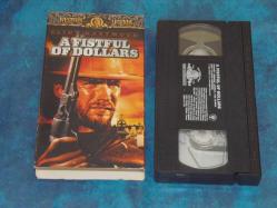 A FISTFUL OF DOLLARS(BİR AVUÇ DOLAR) CLINT EASTWOOD- VHS KASET(ORJİNAL DİL)ORJİNAL KASET
