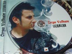 ÖRGE VOLKAN-UZAKLAR-- DÖNEM BASKISI MÜZİK CD'Sİ