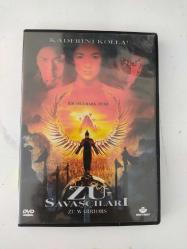 ZU SAVAŞCILARI  DVD FİLM 2.EL ORJİNAL FİLM ( DVD 13950 )
