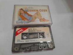 ZERRİN ÖZER İŞTE BEN KAĞIT BASKI KASET