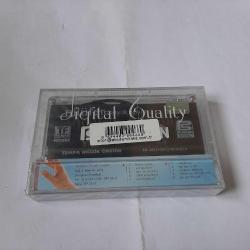 NİLÜFER BÜYÜK AŞKIM JELATİNLİ CAM BASKI KASET