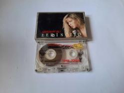 ZERRİN ÖZER SEVİLDİĞİNİ BİL CAM BASKI KASET
