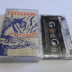 BEST OF THE LEVELLERS ONE WAY OF LIFE CAM BASKI KASET YABANCI