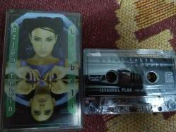 ÖZLEM TEKİN LAUBALİ CAM BASKI