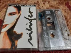 NİLÜFER YİNE YENİ YENİDEN CAM BASKI