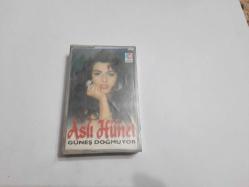 ASLI HÜNEL GÜNEŞ DOĞMUYOR JELATİNLİ CAM BASKI