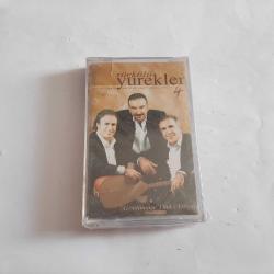 TÜRKÜLÜ YÜREKLER 4 CAM BASKI JELATİNLİ