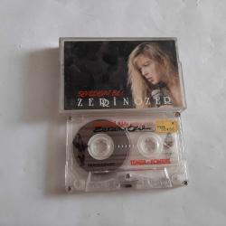 ZERRİN ÖZER SEVİLDİĞİNİ BİL CAM BASKI