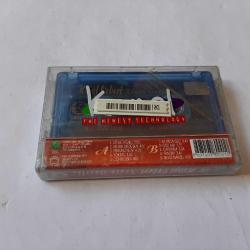 HİLAL CEBECİ KÖYLÜ GÜZELİ JELATİNLİ CAM BASKI