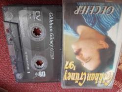 GÖKHAN GÜNEY GECELER CAM BASKI