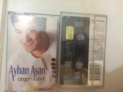 AYHAN AŞAN ARARIM SENİ JELATİNLİ CAM BASKI