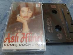 ASLI HÜNEL GÜNEŞ DOĞMUYOR CAM BASKI