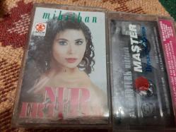 NUR ERTÜRK MİHRİBAN CAM BASKI JELATİNLİ