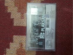 UĞUR ARSLAN BİR AYRILIĞIN İLK GÜNÜ CAM BASKI JELATİNLİ