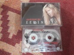 ZERRİN ÖZER SEVİLDİĞİNİ BİL CAM BASKI